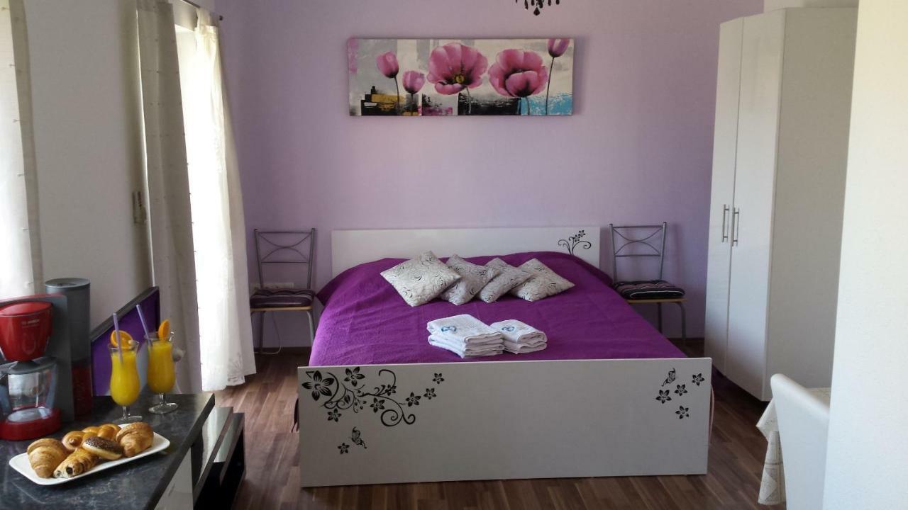 Apartments Lavanda Biograd Na Moru Zewnętrze zdjęcie