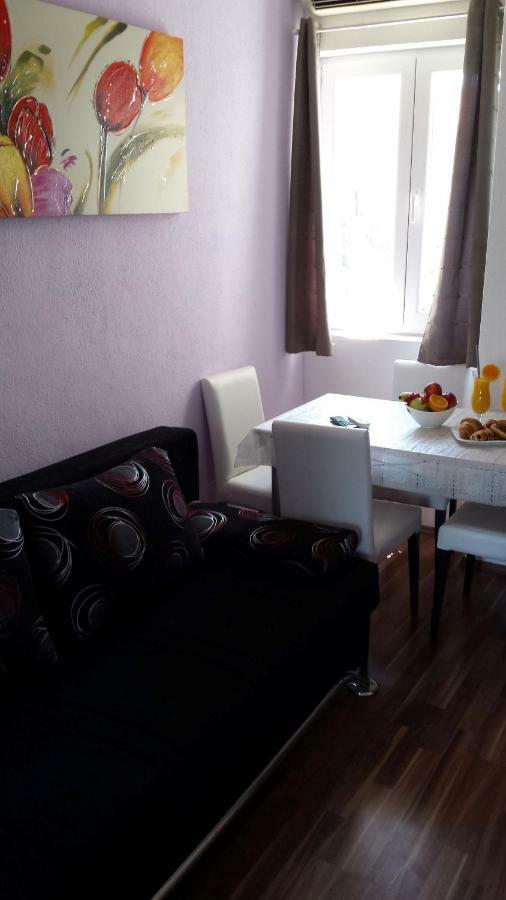 Apartments Lavanda Biograd Na Moru Zewnętrze zdjęcie