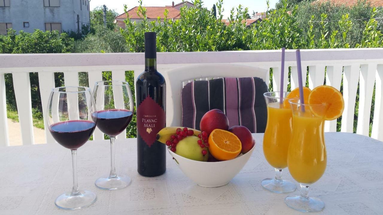 Apartments Lavanda Biograd Na Moru Zewnętrze zdjęcie