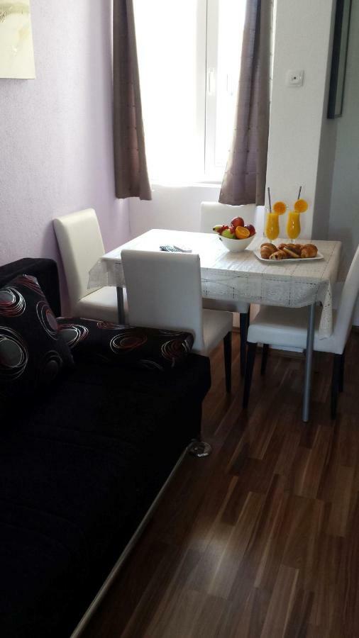 Apartments Lavanda Biograd Na Moru Zewnętrze zdjęcie
