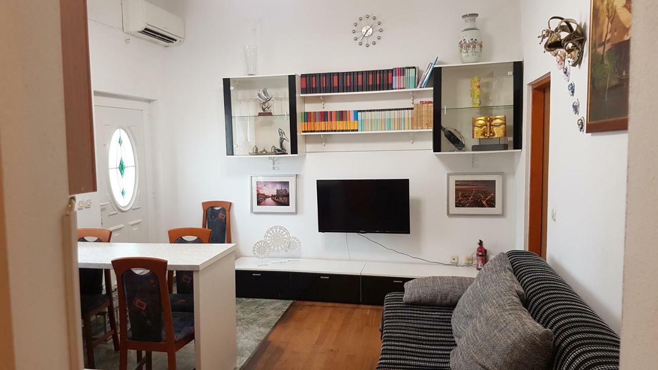 Apartments Lavanda Biograd Na Moru Zewnętrze zdjęcie