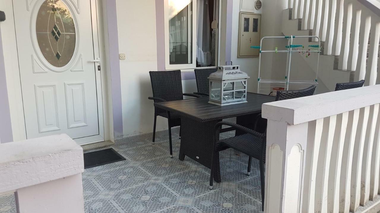 Apartments Lavanda Biograd Na Moru Zewnętrze zdjęcie